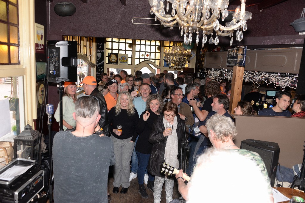 ../Images/Roved in de Punt op koningsdag 2019 093.jpg